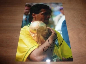 Foto firmada por ROMARIO 12x8 BRASIL BARCELONA FLAMENGO PSV + CERTIFICADO DE AUTENTICIDAD - Imagen 1 de 2