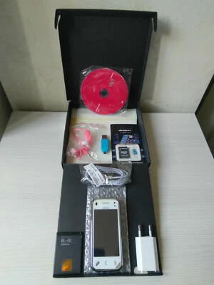 NOKIA N97 MINI WHITE 5 MEGAPIXEL HSPA WIFI 3.2" CELLULARE VINTAGE PER AMATORI - Immagine 1 di 4