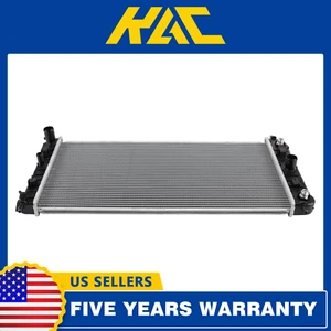 Radiador para Pontiac G6 2005-2010 Chevy Malibu 2007-2008 Saturn Aura - Imagen 1 de 17