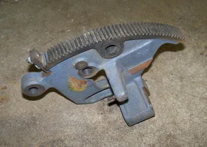 Sierra de mesa Rockwell Delta modelo 12" muñón inclinable engranaje dientes, 34-388, 1087081 - Imagen 1 de 3