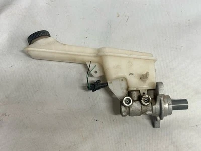 Главный цилиндр 2016-2022 CHEVY CHEVROLET SPARK от оригинального производителя 16 17 18 19 20 21 22 - Изображение 1 из 4