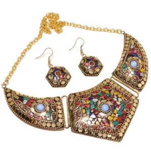 Set Collana Placcata Oro Corallo, Turchese e Perla Multi Pietra Stile Nepalese - Foto 1 di 1