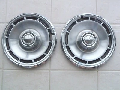 1971 - 1973 Chevrolet Nova Camaro Chevelle Van 14 дюймов полные крышки колес 3990555  - Изображение 1 из 4