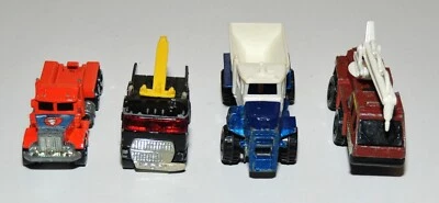 Lotto Hot Wheels Peterbilt Truck Rig Wrecker Oshkosh Snow Plow Flame Stopper - Immagine 1 di 4