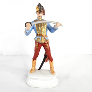 HEREND Hadik Hussar (Man With Sword) 9" Porcelain Figurine 5565 - Picture 1 of 3