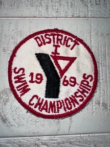 Parche vintage del Campeonato de Natación del Distrito YMCA 1969 - Imagen 1 de 3