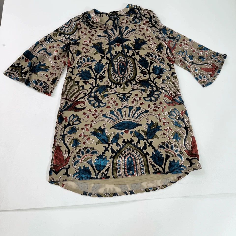Feathers by Tolani Dress Womens Medium Velvet Burnout Tunc Anthro Boho Floral - Image 1 of 4