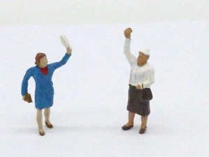 Preiser Figures Passengers Arrival / Farewell - OO/HO - Very Good Condition - Picture 1 of 6
