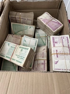 1500 pcs x Zimbabwe 25 Billion Dollar agro cheque banknotes / Circulated - Picture 1 of 2
