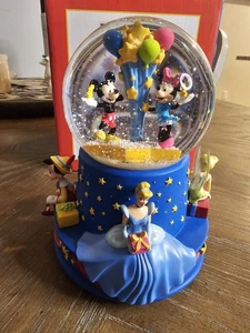 Hallmark Disney Walt's 100th Musical Birthday Water Snow Globe Ltd Edition - Picture 1 of 7
