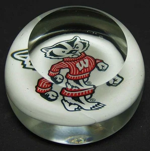 Dynasty Gallery Collegiate Glas Briefbeschwerer University of Wisconsin Box 4424360 - Bild 1 von 1