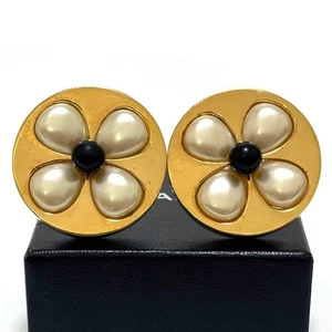 CHANEL 23 Kunstperlen Blume Runde Ohrringe Gold Vintage Clip-On Schmuck JAPAN - Bild 1 von 12