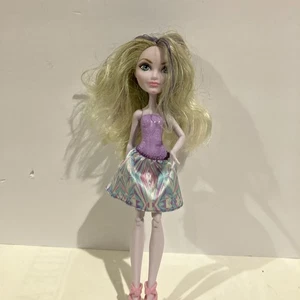 Mattel 2015 Ever After High Epic Winter Crystal Winter Puppe - Bild 1 von 4