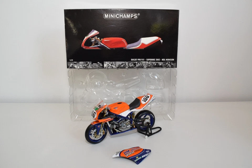 B81 1:12 MINICHAMPS 122 021200 DUCATI 998 F 01 WSB 2002 HODGSON TEAM HM PLANT MB - Immagine 1 di 4
