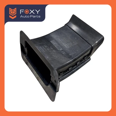 09-15 BMW 750i 740i Radiador Lado izquierdo del conductor Canal de admisión de aire Tubo de conducto Fabricante Original Foto 1 de 4