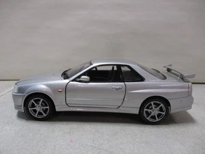 Nissan Skyline GT-R 1/24 Diecast - Picture 1 of 6