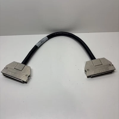 AMP 80-Pin to 80-Pin High Density SCSI Cable w/ Clip Type Connectors-16inch Long - Image 1 of 4