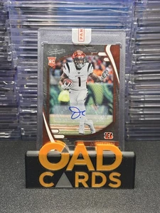 2021 Absolute Ja'Marr Chase RC #105 Auto SEALED - Picture 1 of 2