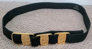 AUTÉNTICO CINTURÓN SALVATORE FERRAGAMO VERA ARCO LOGO LONA CUERO USADO NEGRO 33" - Imagen 1 de 14