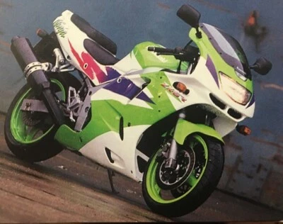 KAWASAKI ZX-6R - 12 PAGES OF ORIGINAL ROAD TESTS, ARTICLES, INFO ETC - Image 1 of 4