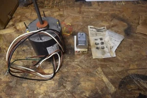 Emerson S88-503, 1/2 HP 1 PHASE, 208-230V, Fan Condenser FREE SHIPPING - Picture 1 of 10