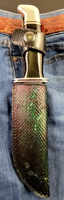 Buck Knives 119 bainha puxar direito com pele de cobra autêntica feita sob medida nova - Imagem 1 de 4