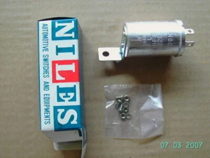 DATSUN 520/521/620/B110/B210 FLASHER (SIGNAL) UNIT 12V 2 PIN (JAPAN)(NOS) - Picture 1 of 3