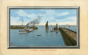 ENTRANCE TO HARBOUR, LOWESTOFT, UK Tuck 1261 - Picture 1 of 2