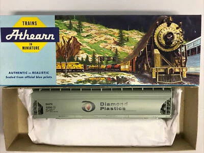 Athearn 1913 HO Diamond Plastics SHPX 5250 Center Flow Hopper NOS Kit - Image 1 of 3