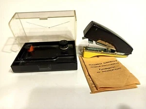 Soviet portable sewing machine. Original. USSR - Picture 1 of 12
