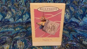 Hallmark Gardening Mouse Digging In Garden Seeds Springtime Ornament NIB 1997 - Picture 1 of 4
