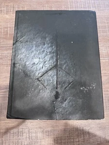 Bloodborne Collector's Edition Strategy Guide PlayStation PS4 2015 Edition No DJ - Picture 1 of 19
