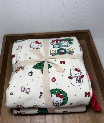 Funda nórdica Pottery Barn Teen Hello Kitty® de franela orgánica para vacaciones ~ Completa/Reina Foto 1 de 4