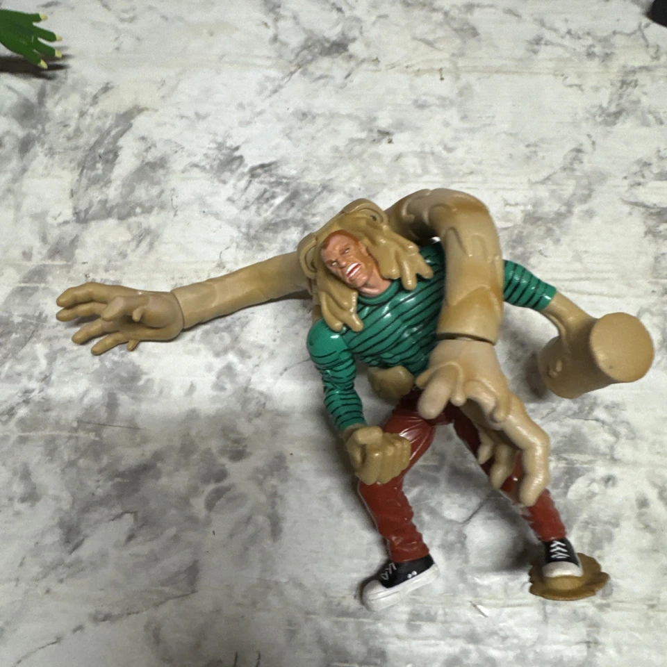 Figura de acción vintage Toy Biz Spiderman Sneak Attack Sandman 1998  Foto 1 de 4