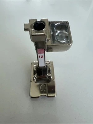 Bernina 12C Piping Cording Bulky Overlock Foot 9mm - New Style - Image 1 of 2