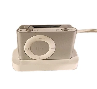 Apple iPod Shuffle 2nd Generation 1GB Silver A1204 - Image 1 of 4