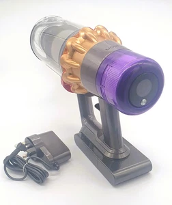 LATEST Dyson V15 Detect VERSION LOW STOCK - BODY,BIN,FILTER,BATTERY,CHARGER - Picture 1 of 12