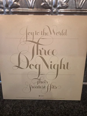 Vintage Three Dog Night Joy To The World Their Greatest Hits Vinyl Like New Cond - Image 1 of 4