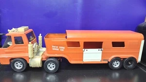 Vintage 1966 Structo Vista Dome Horse Van/ truck & Trailer Metal Toy RARE ORANGE - Picture 1 of 16