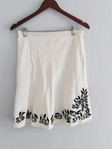 Falda Blanca Casa Blanca Mercado Negro Talla 0 Bordada Floral Ojales Forrada Elegante - Imagen 1 de 8