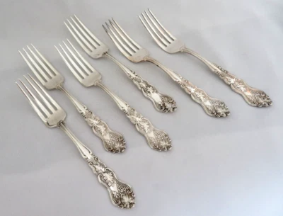 JUEGO DE 6 ~ TENEDORES DE ALMUERZO International Silver MOSELLE Uva Plateada 1906 Foto 1 de 4