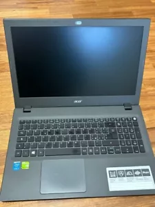 Acer Aspire E5 E5-573G intel i5 e ssd 256gb laptop usato in ottime condizioni - Foto 1 di 13