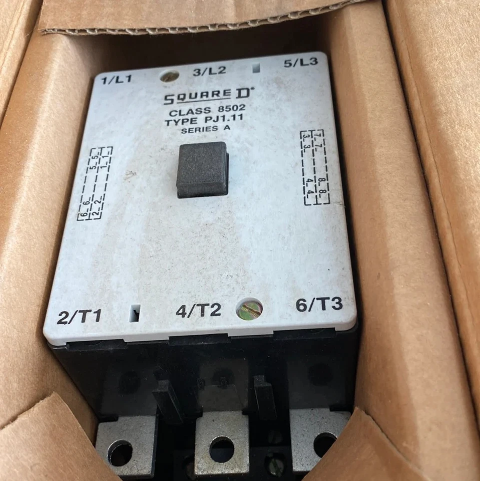 Square D SQUARE D класса 8502 типа PJ1.11 серии 125A контактор - Изображение 1 из 1