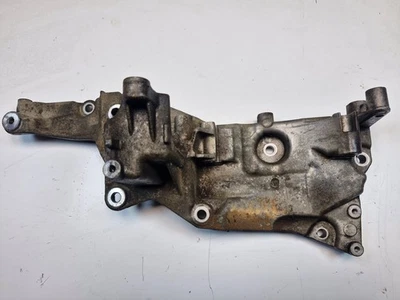 Peugeot Expert / Dispatch 17-22 2.0 engine alternator holder bracket 9820041180 - Image 1 of 4