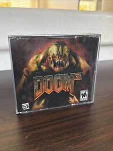 Juego de 3 discos estuche joya videojuego Doom 3 (PC, 2004) EN CAJA EN MUY BUEN ESTADO - Imagen 1 de 5