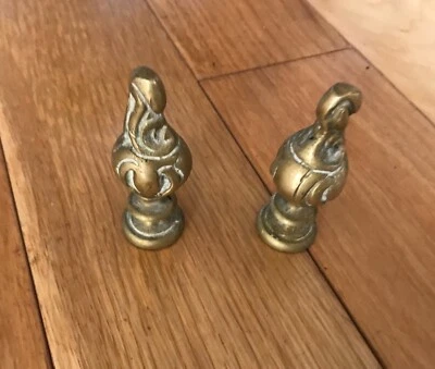 Antique Flame Finial Fire Fender Gate Reclaimed Old Original F7 - Image 1 of 4