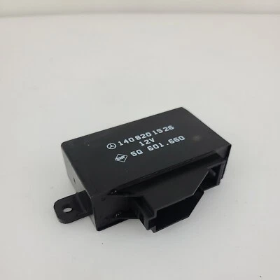 1992 - 1999 Fits Mercedes W140 S420 S500 Heated Seats Control Module - Image 1 of 4
