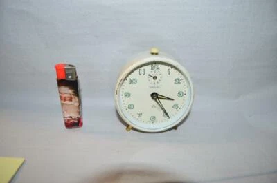 Alter Retro PETER  Wecker  Metallgehäuse 3w13 - Bild 1 von 4