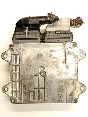 Centralina Mitsubishi 8631053100 8631A531 E6T42487 HBZE COLT 1.3 - Immagine 1 di 3