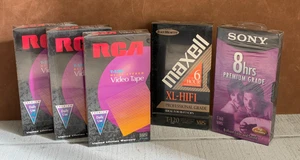 (5) Cintas de video VHS (3) RCA T-120 ~ (1) SONY T-160 ~ (1) MAXWELL T-120 ~ ¡SELLADAS! - Imagen 1 de 7